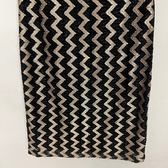 Donna Morgan Chevron Embroidered Mesh Dress Size 4 - Picture 4 of 8